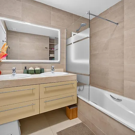 Hermitage Homes Plng Prázdninový dům *